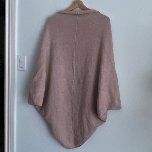 Eleven star batwing short sleeved open front sweater M - Picture 6 of 12